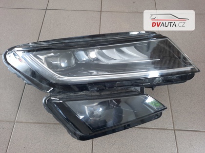 Pravé přední světlo 55941016H